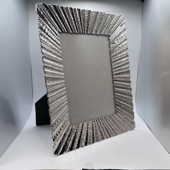 Z Gallerie Silver Textured Picture Frame 8x10 – Fits 5x7 Photo Modern Decor - Picture 3 of 5